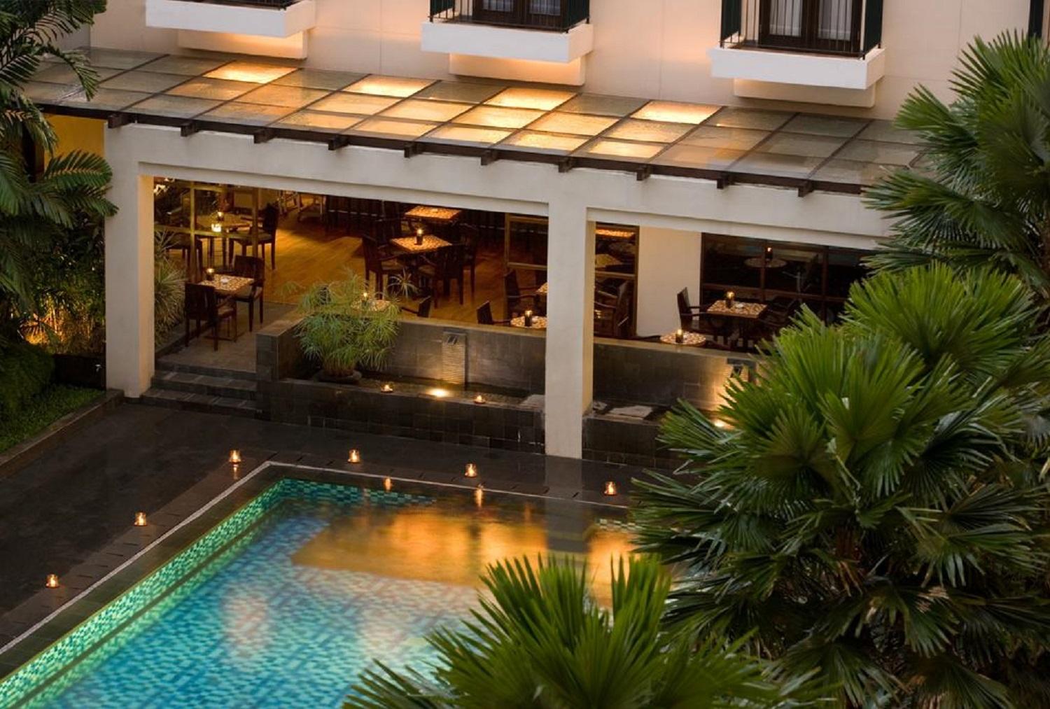 Hotel Santika Premiere Malang Exterior foto