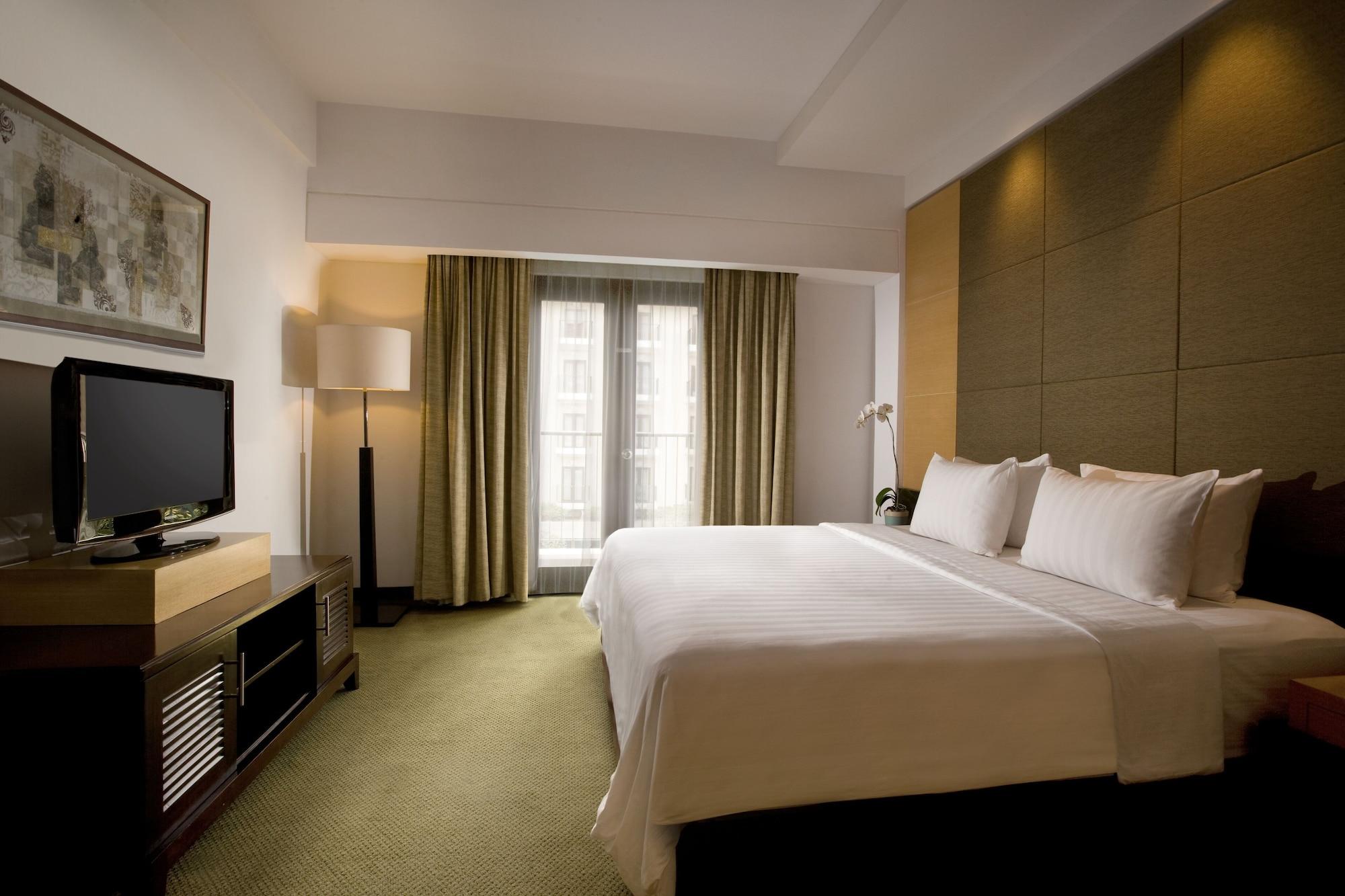 Hotel Santika Premiere Malang Exterior foto