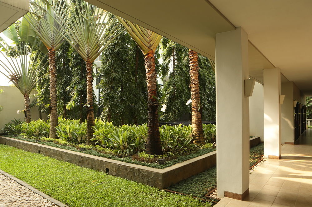 Hotel Santika Premiere Malang Exterior foto