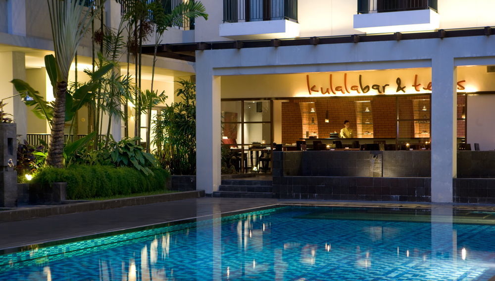 Hotel Santika Premiere Malang Exterior foto