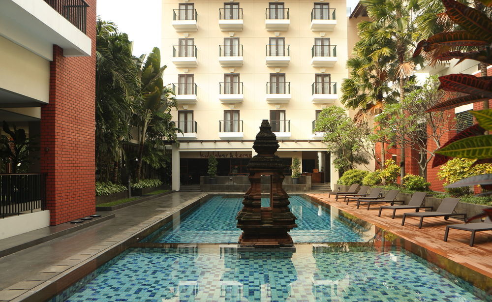 Hotel Santika Premiere Malang Exterior foto