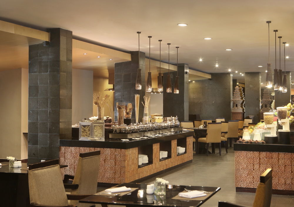 Hotel Santika Premiere Malang Exterior foto